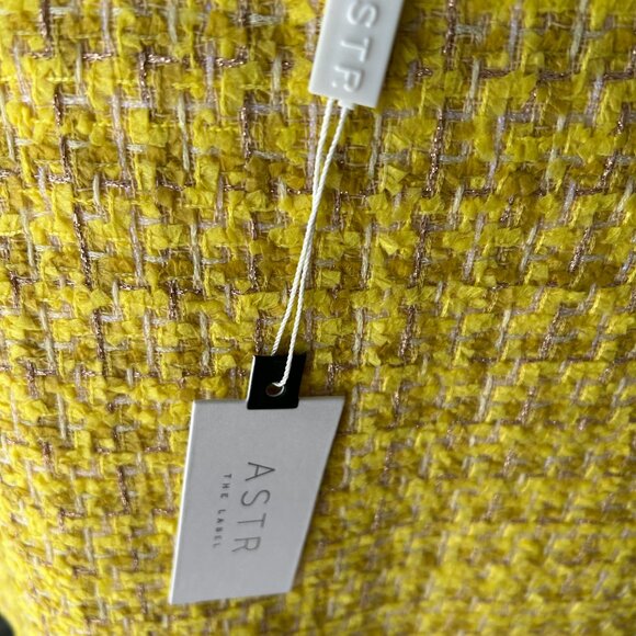 ASTR The Label Mavey Mini Skirt Tweed Boucle Yellow Large NWT Designer - Picture 4 of 4